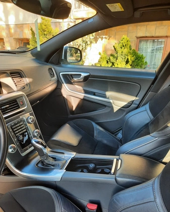 Volvo S60 cena 79950 przebieg: 81000, rok produkcji 2016 z Raszków małe 56